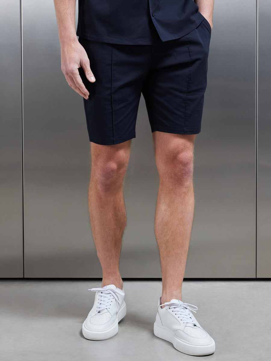 Seersucker Short in Navy