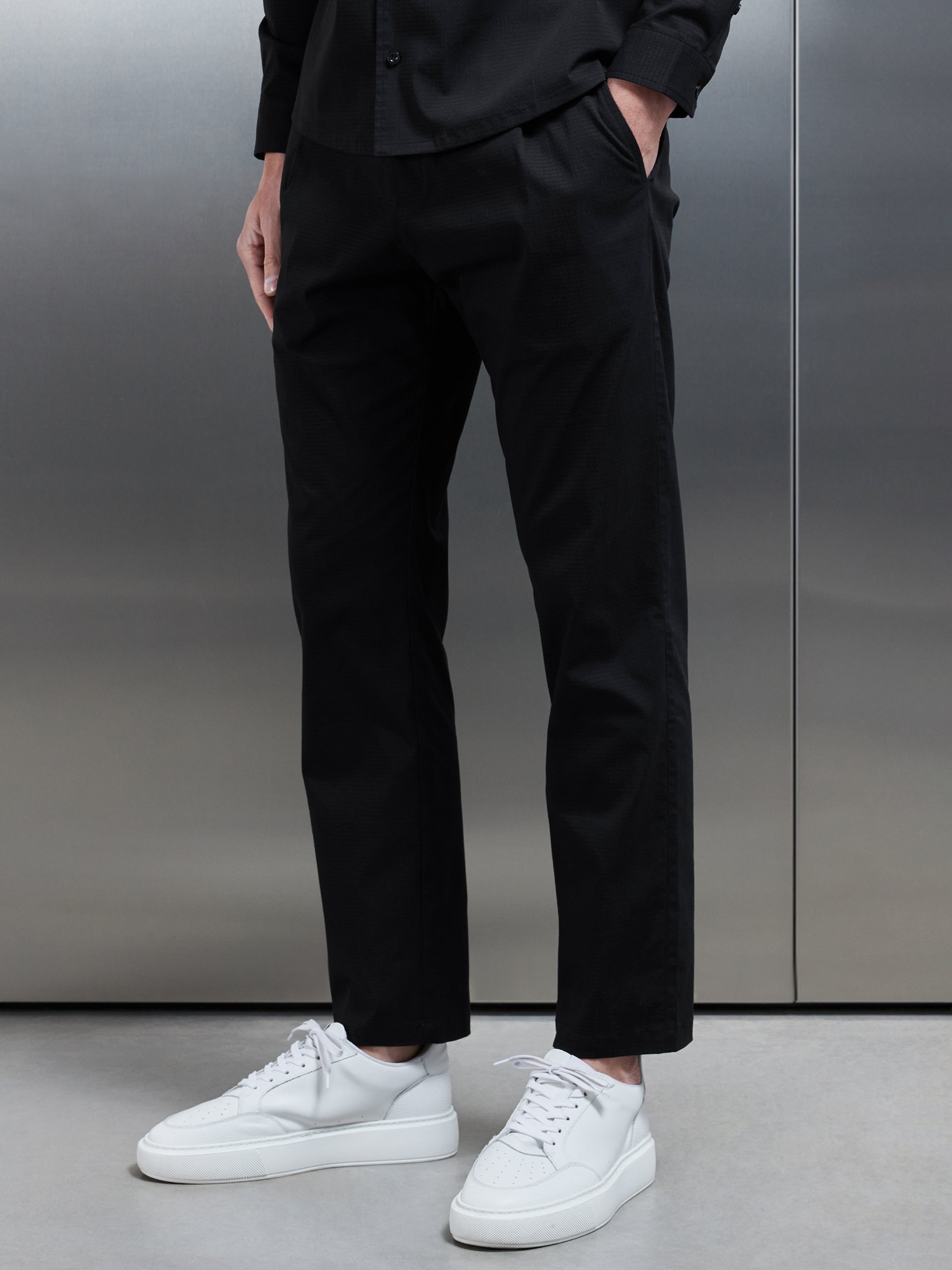 Seersucker Trouser in Black