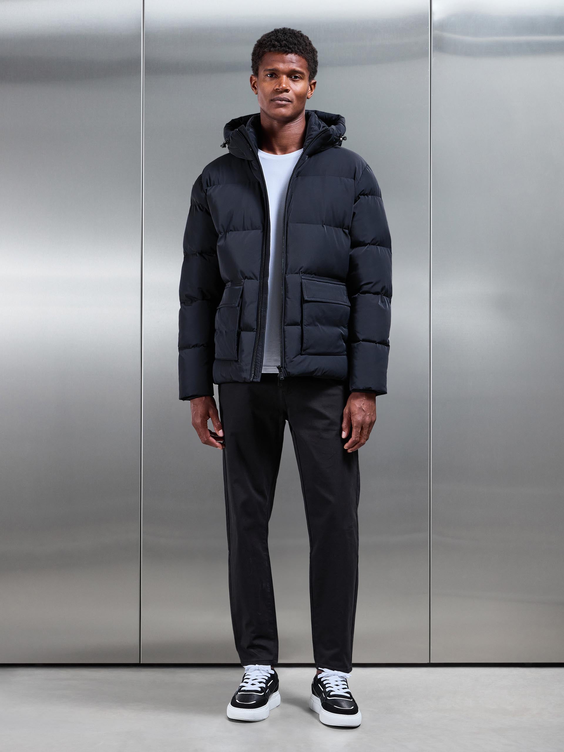 Short Puffer Parka in Black