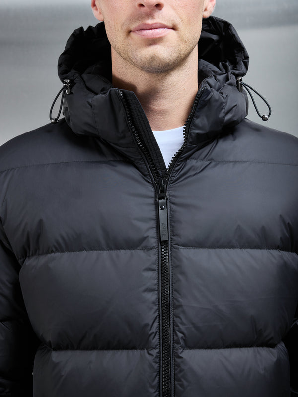 Short Down Jacket in Midnight Black