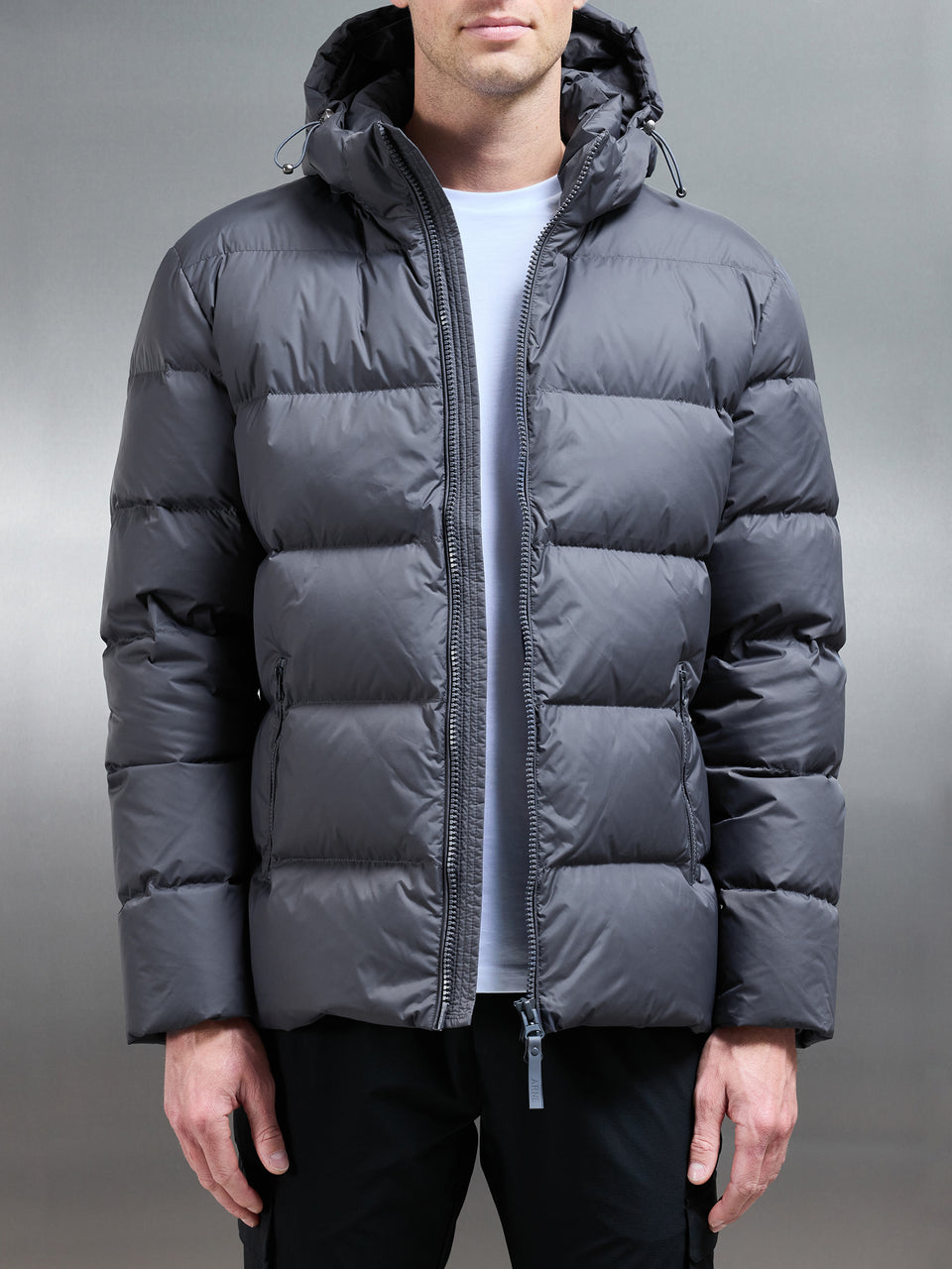 Short Down Jacket in Grey