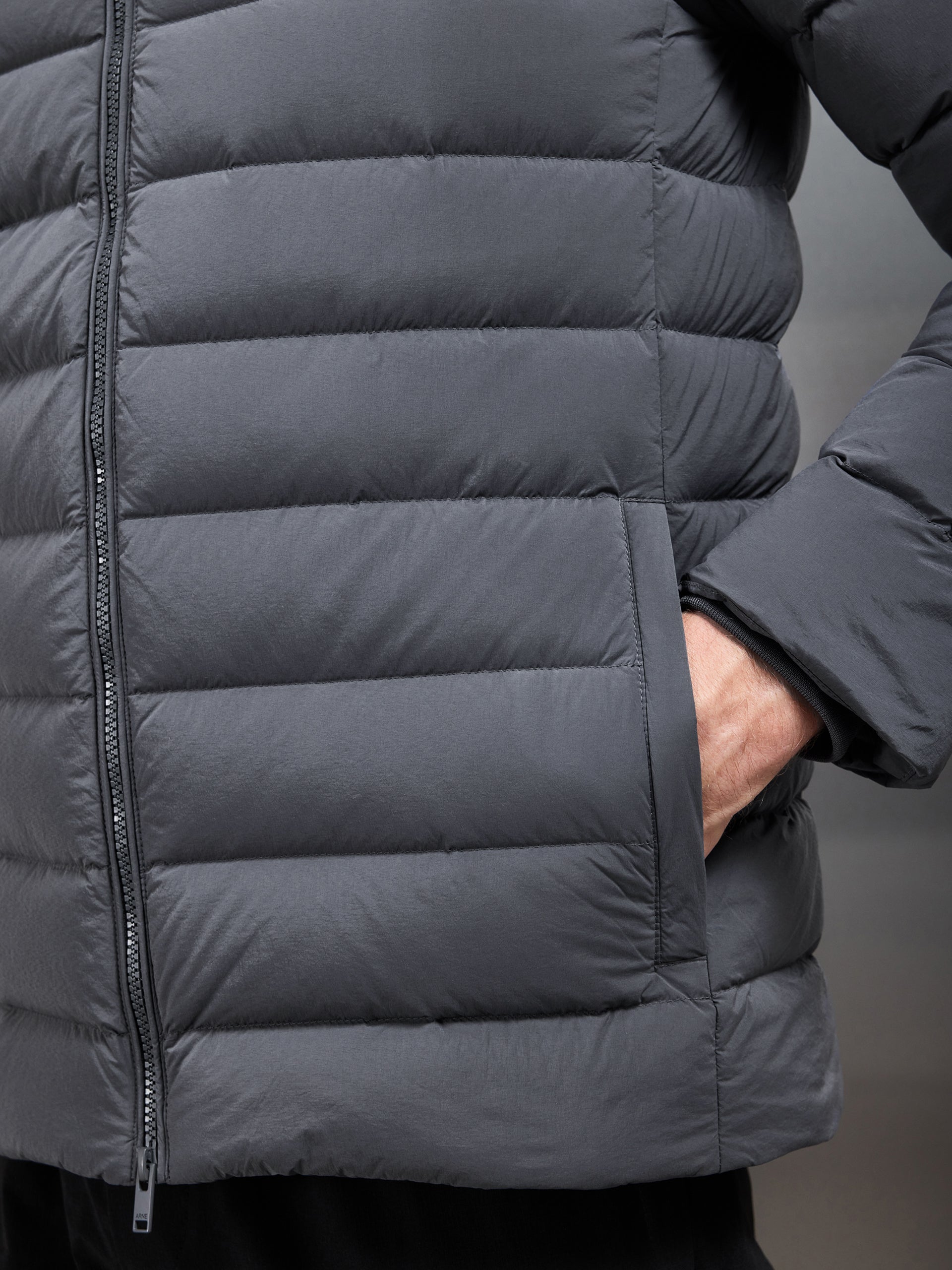 Short Technical Down Jacket in Grey