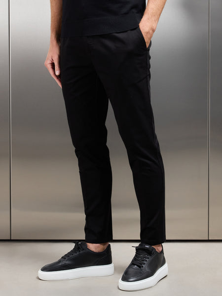 Side Adjuster Tailored Chino Trouser in Black