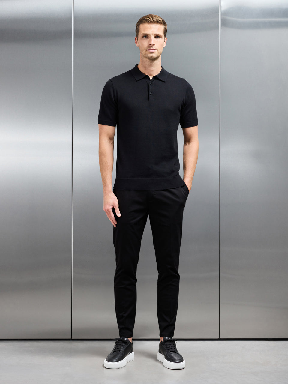 Tailored Side Adjuster Chino Trouser in Black