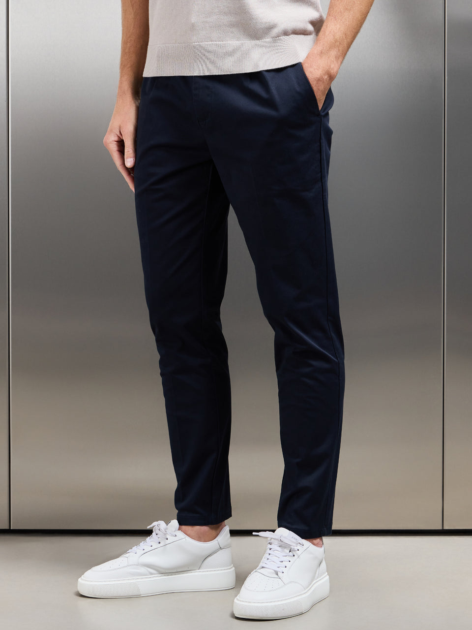 Side Adjuster Tailored Chino Trouser in Navy