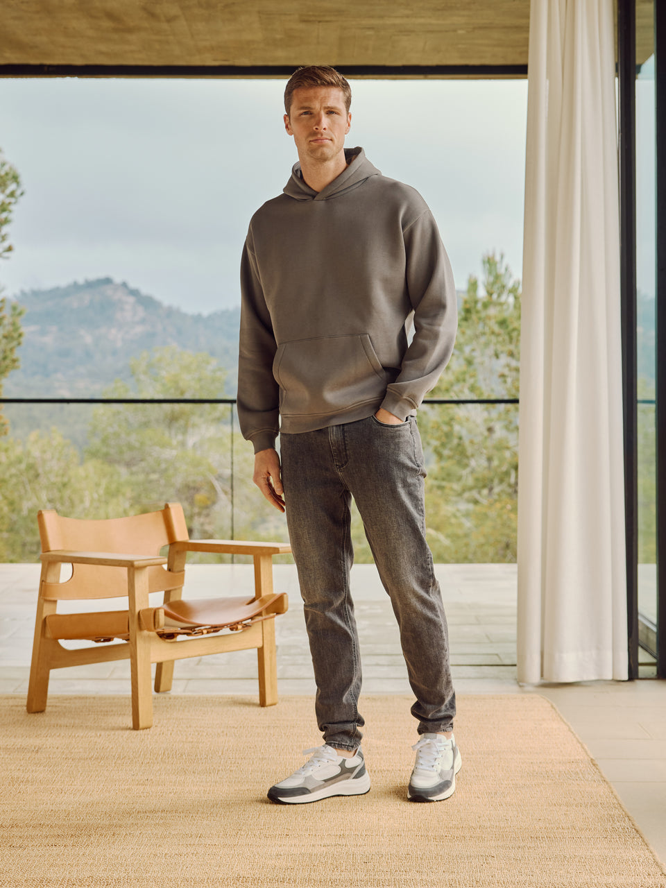 Slim Fit Denim Jeans in Grey Wash