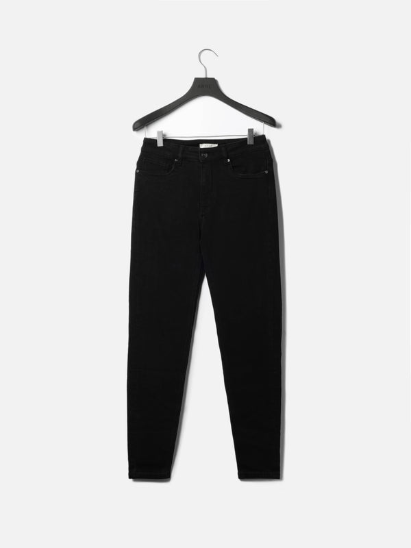 Slim Fit Denim Jeans in Solid Black