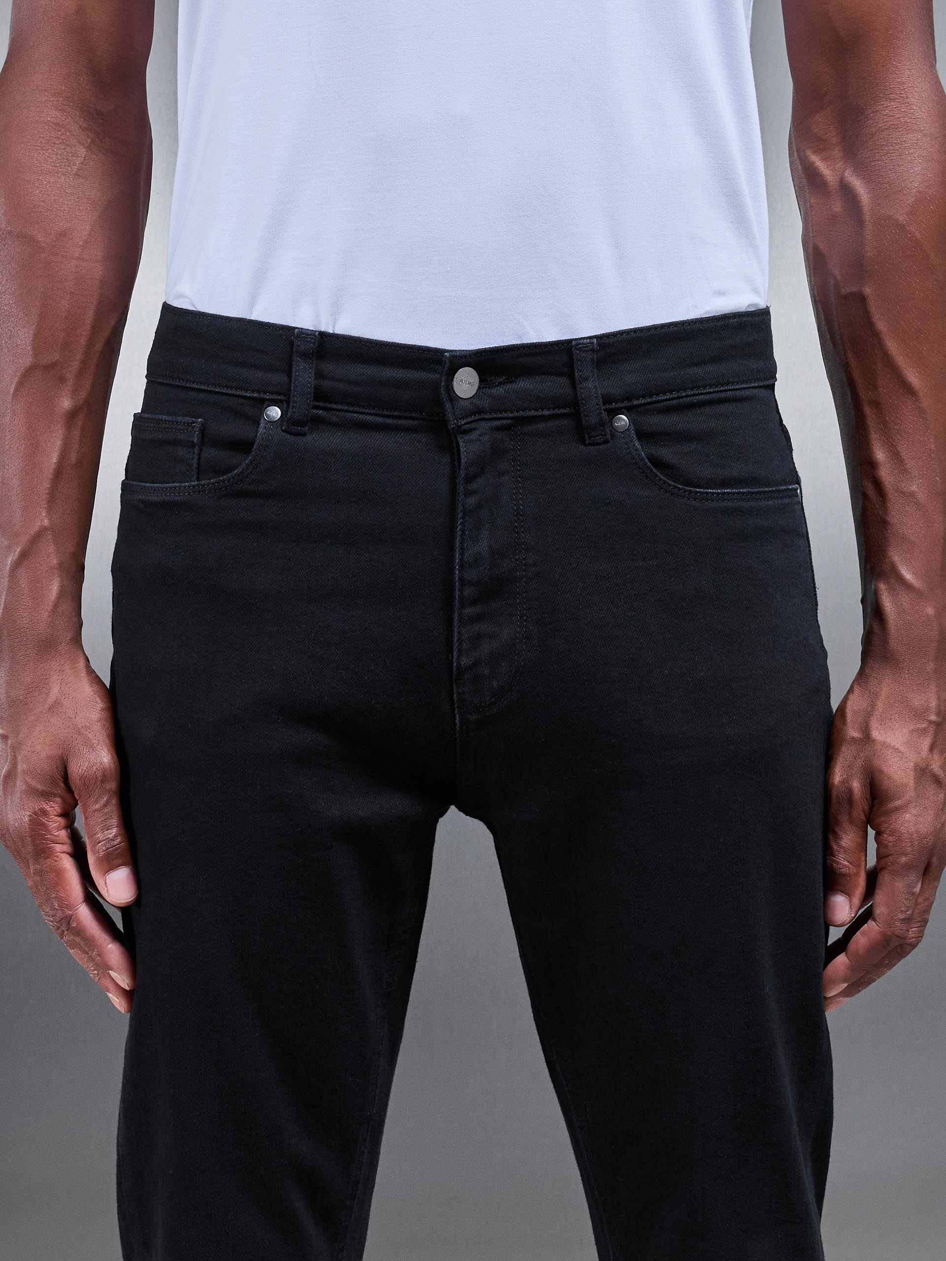 Slim Fit Denim Jeans in Solid Black