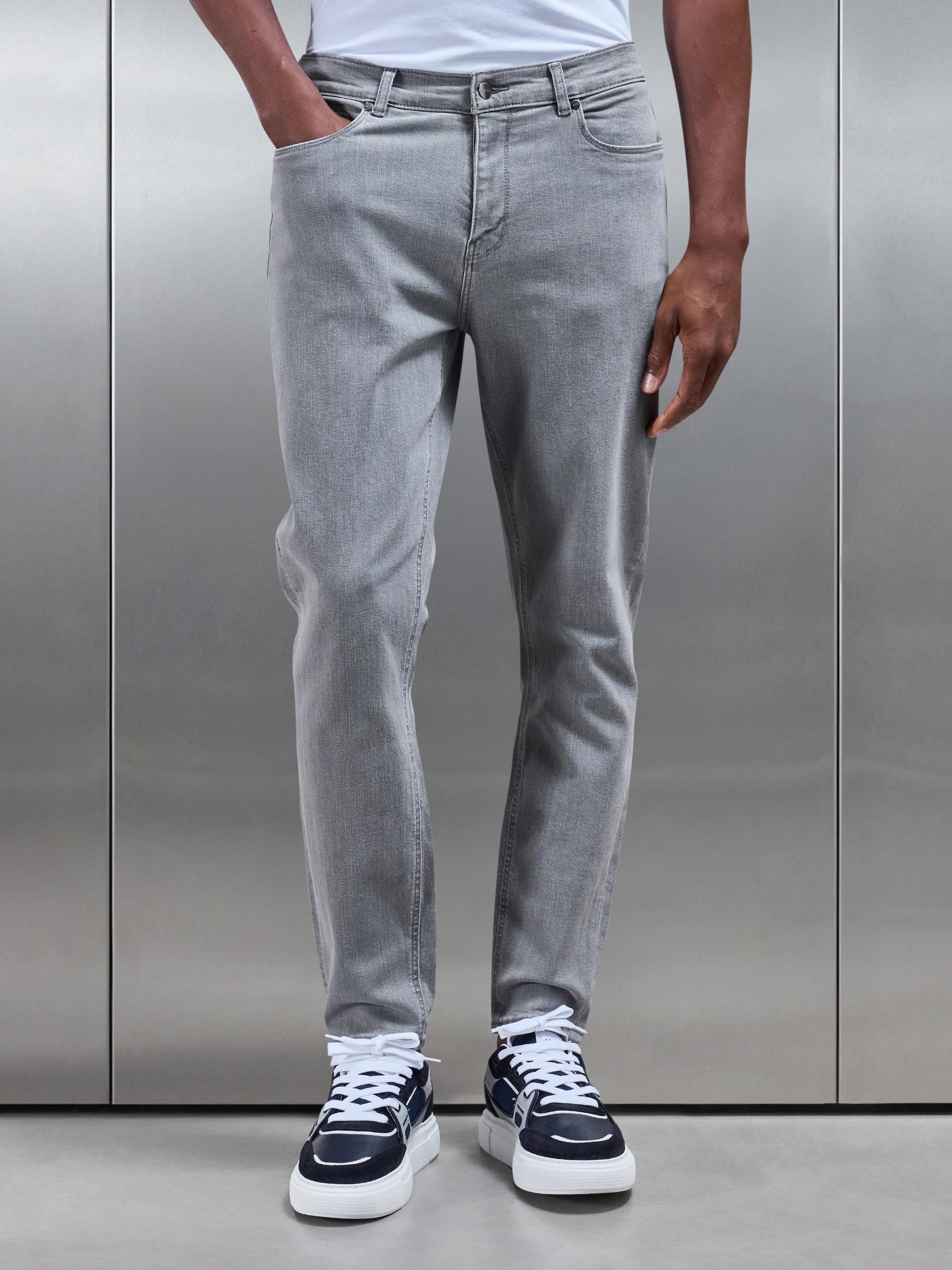 Slim Fit Denim Jeans in Solid Grey