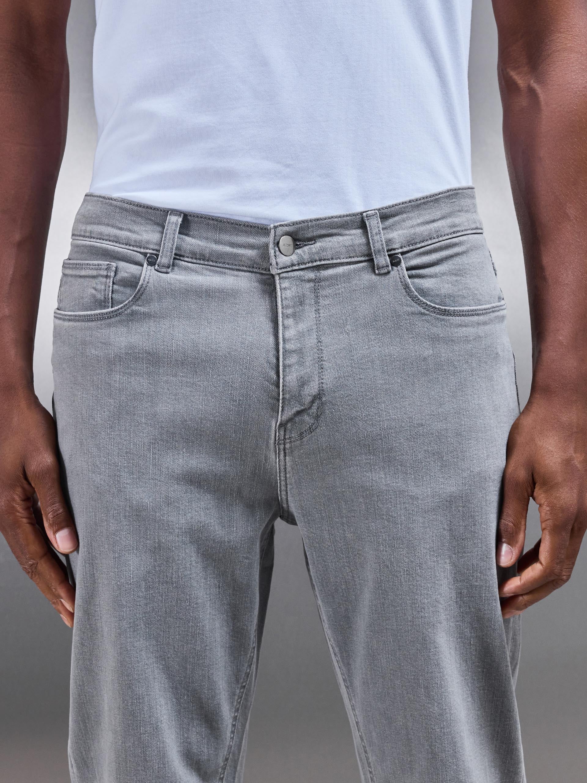 Slim Fit Denim Jeans in Solid Grey