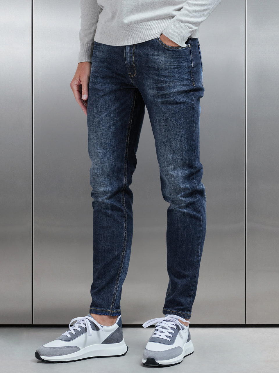 Slim Fit Denim Jeans in Dark Blue