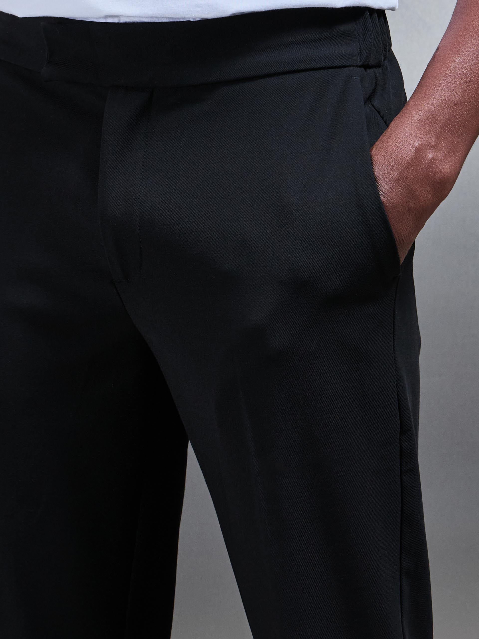 Smart Tailored Drawstring Stretch Trouser in Black