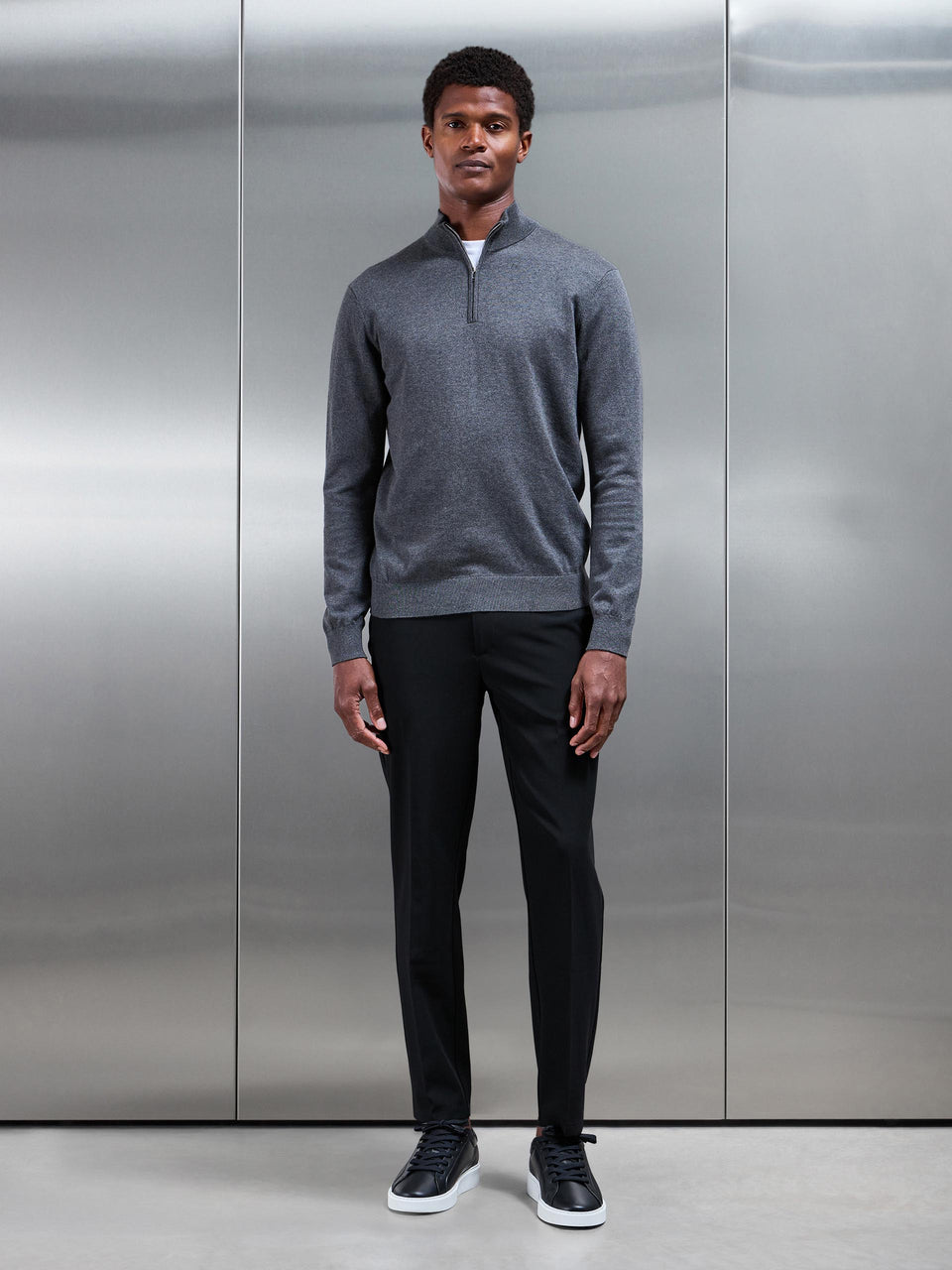 Smart Tailored Drawstring Stretch Trouser in Black