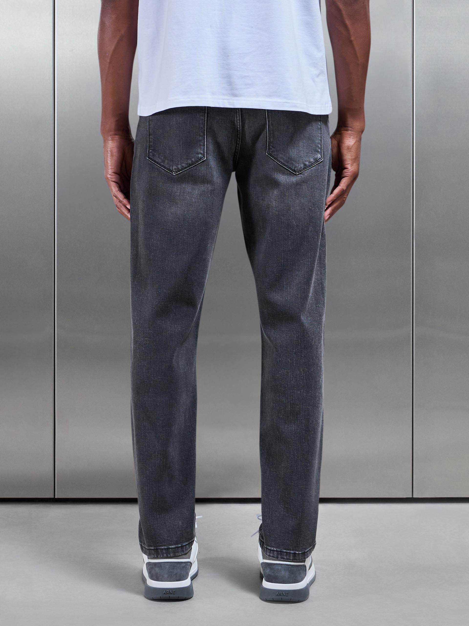 Straight Leg Denim Jeans in Grey Wash