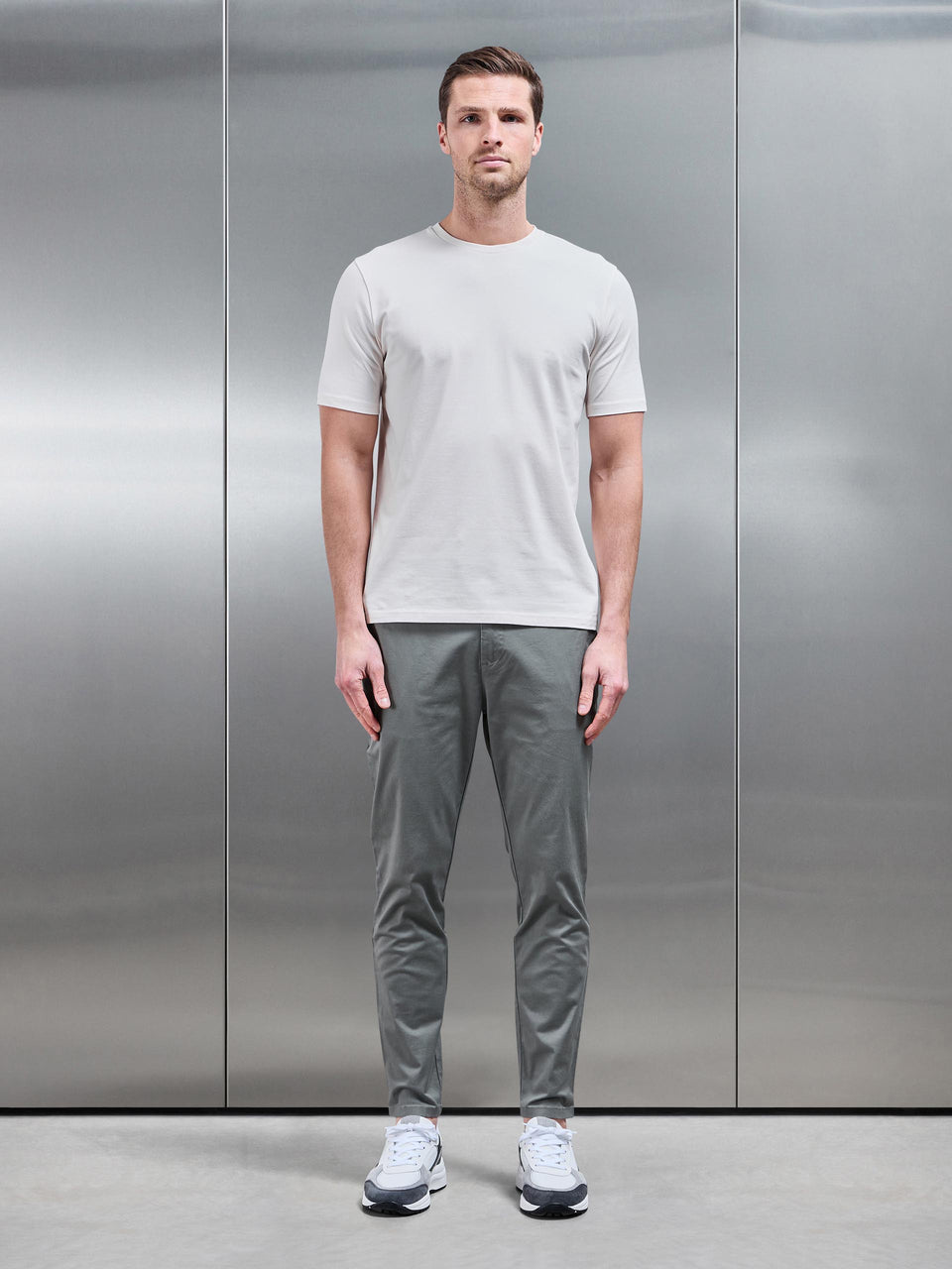 Stretch Slim Fit Cotton T-Shirt in Off White