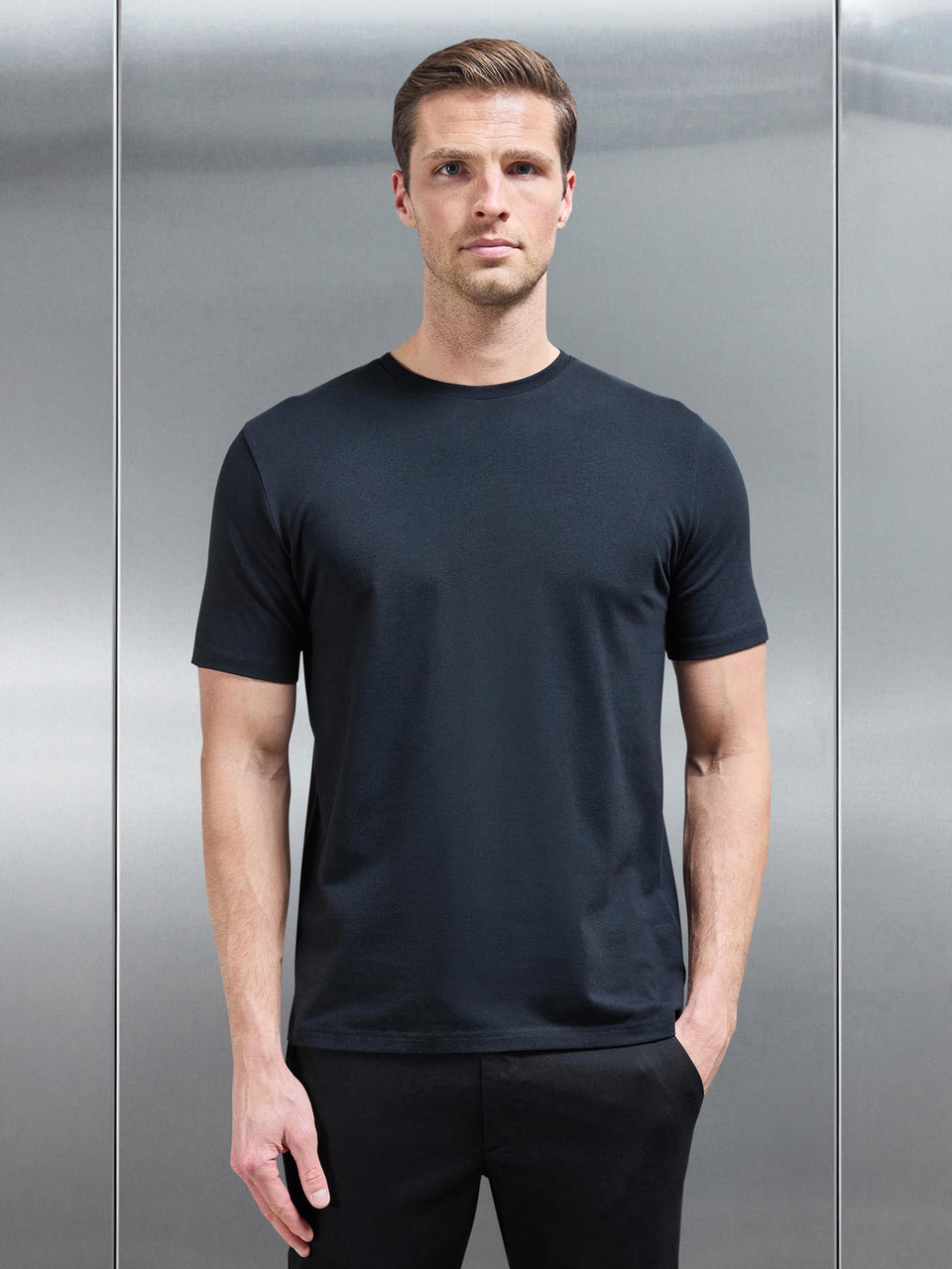 Stretch Slim Fit Cotton T-Shirt in Black