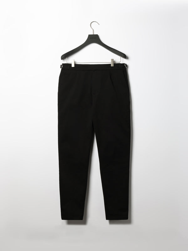 Side Adjuster Tailored Chino Trouser in Black