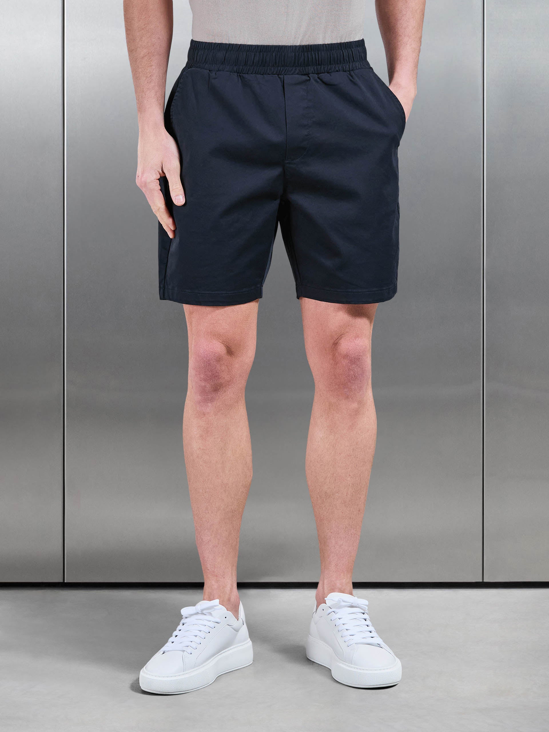 Tailored Chino Drawstring Short in Navy