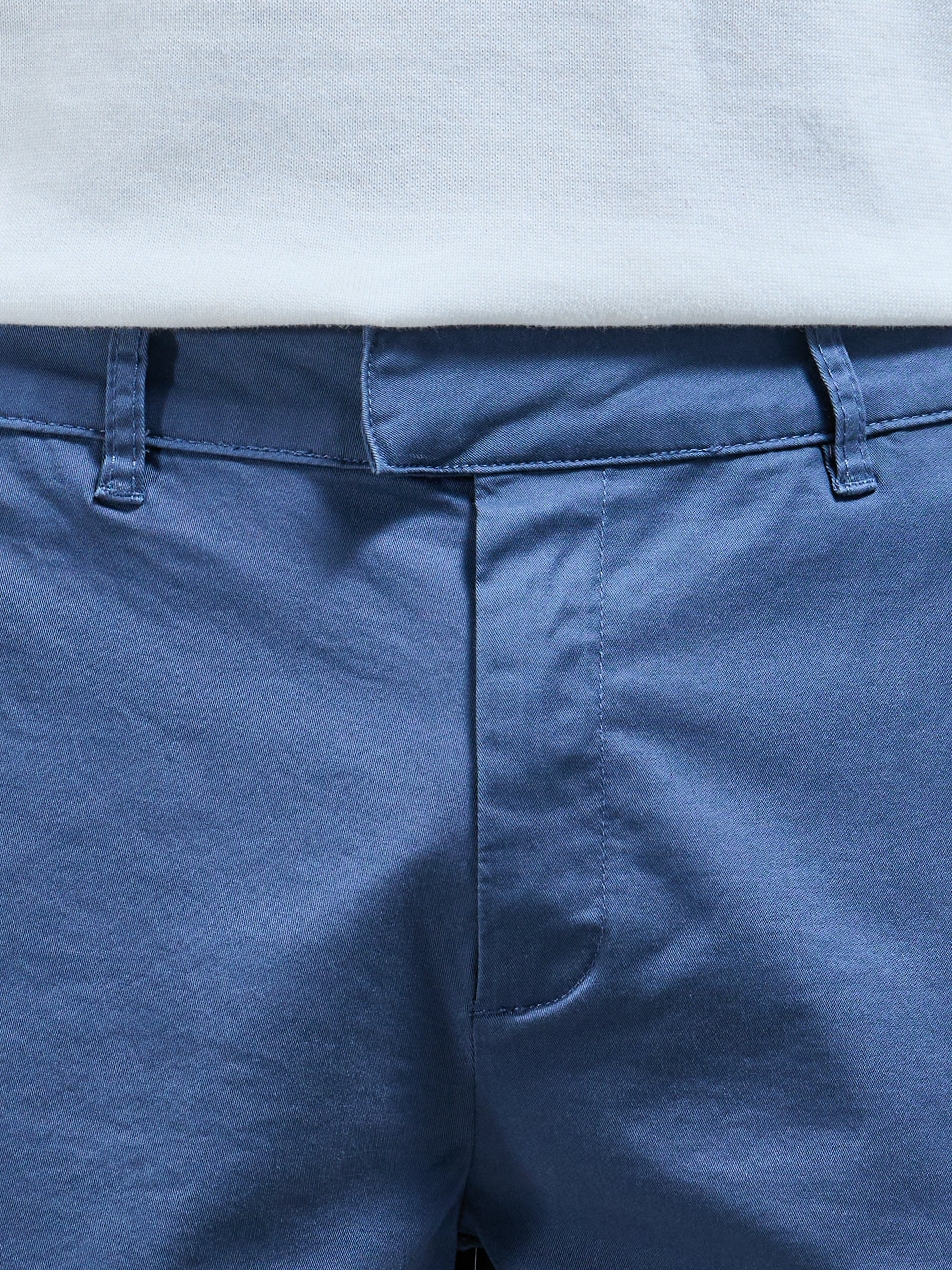 Tailored Chino Short in Air Force Blue