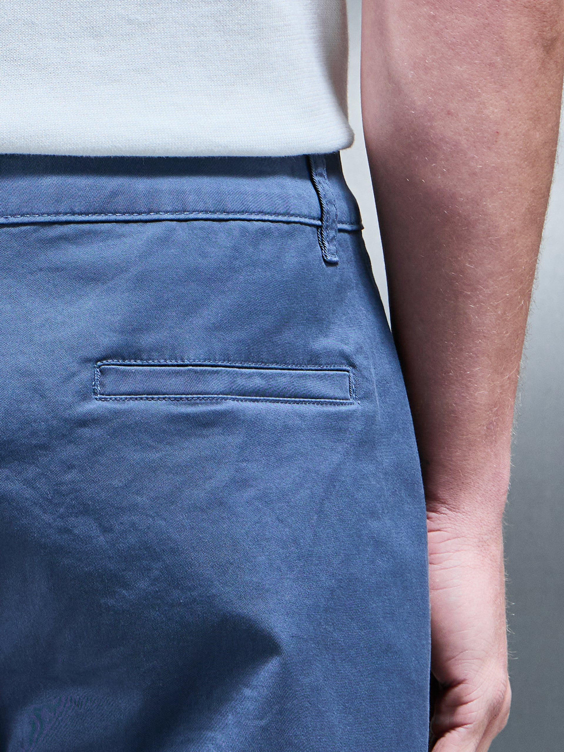 Tailored Chino Short in Air Force Blue