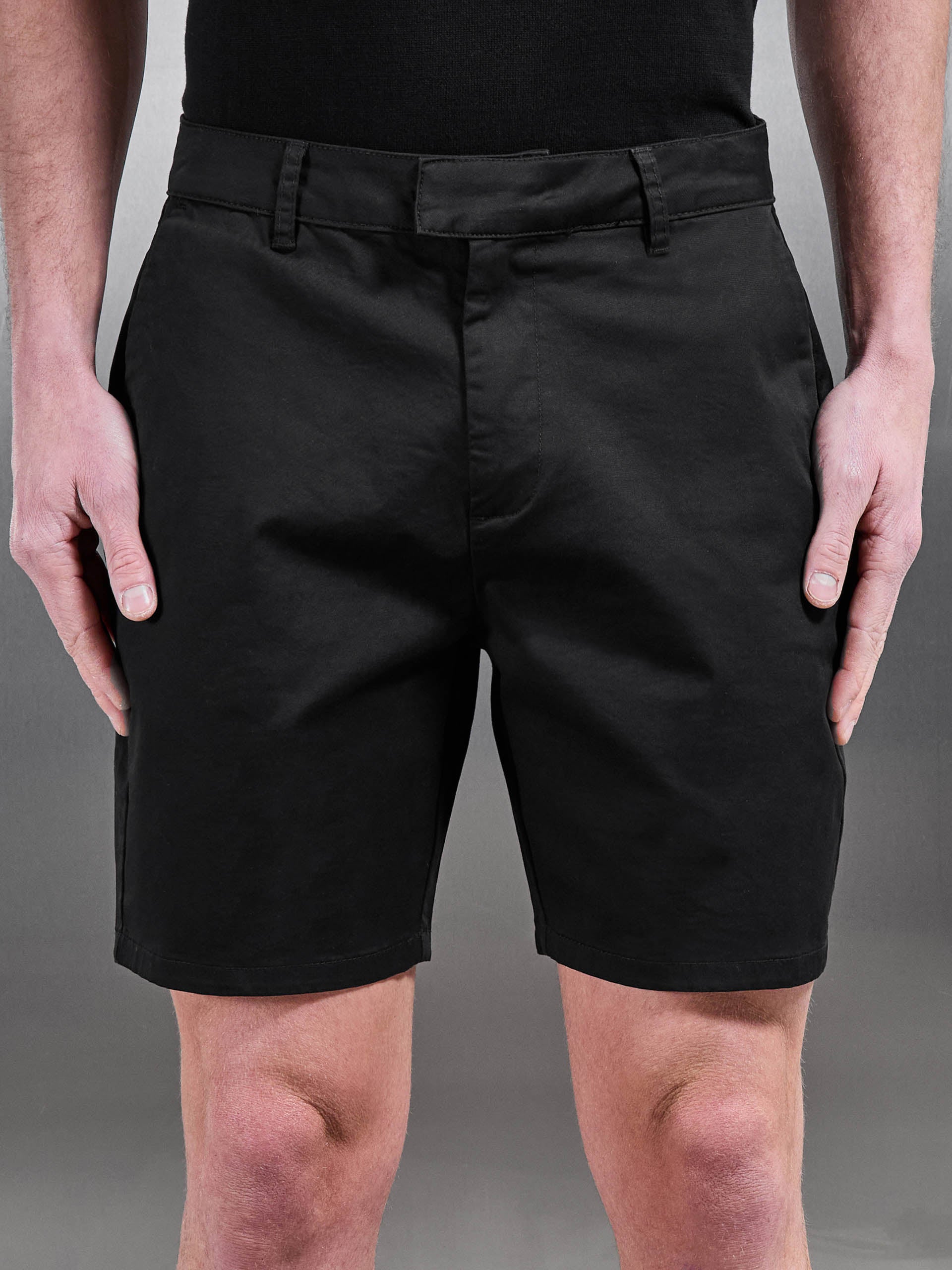 Tailored Chino Short in Black