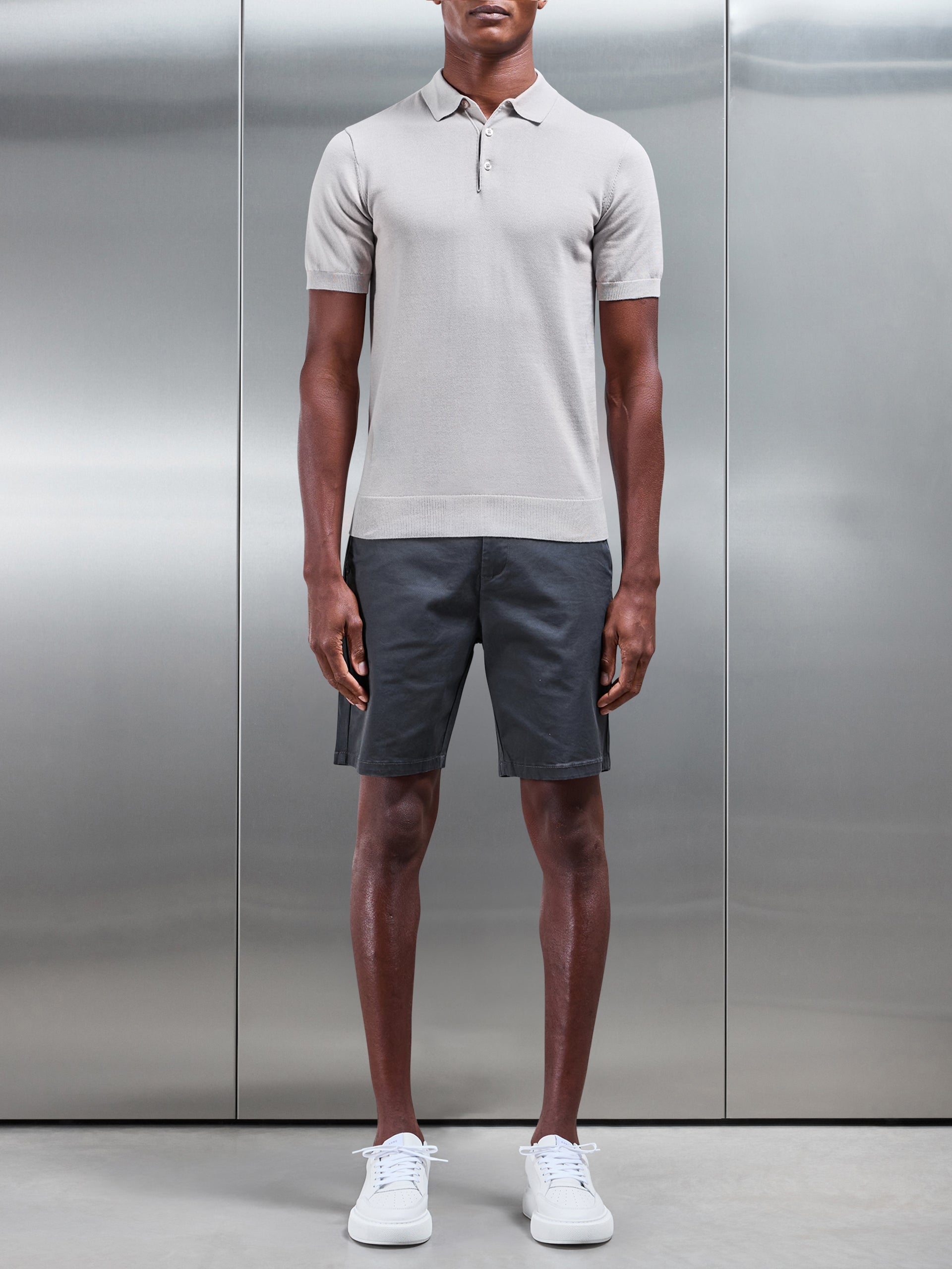 Tailored Chino Short in Grey