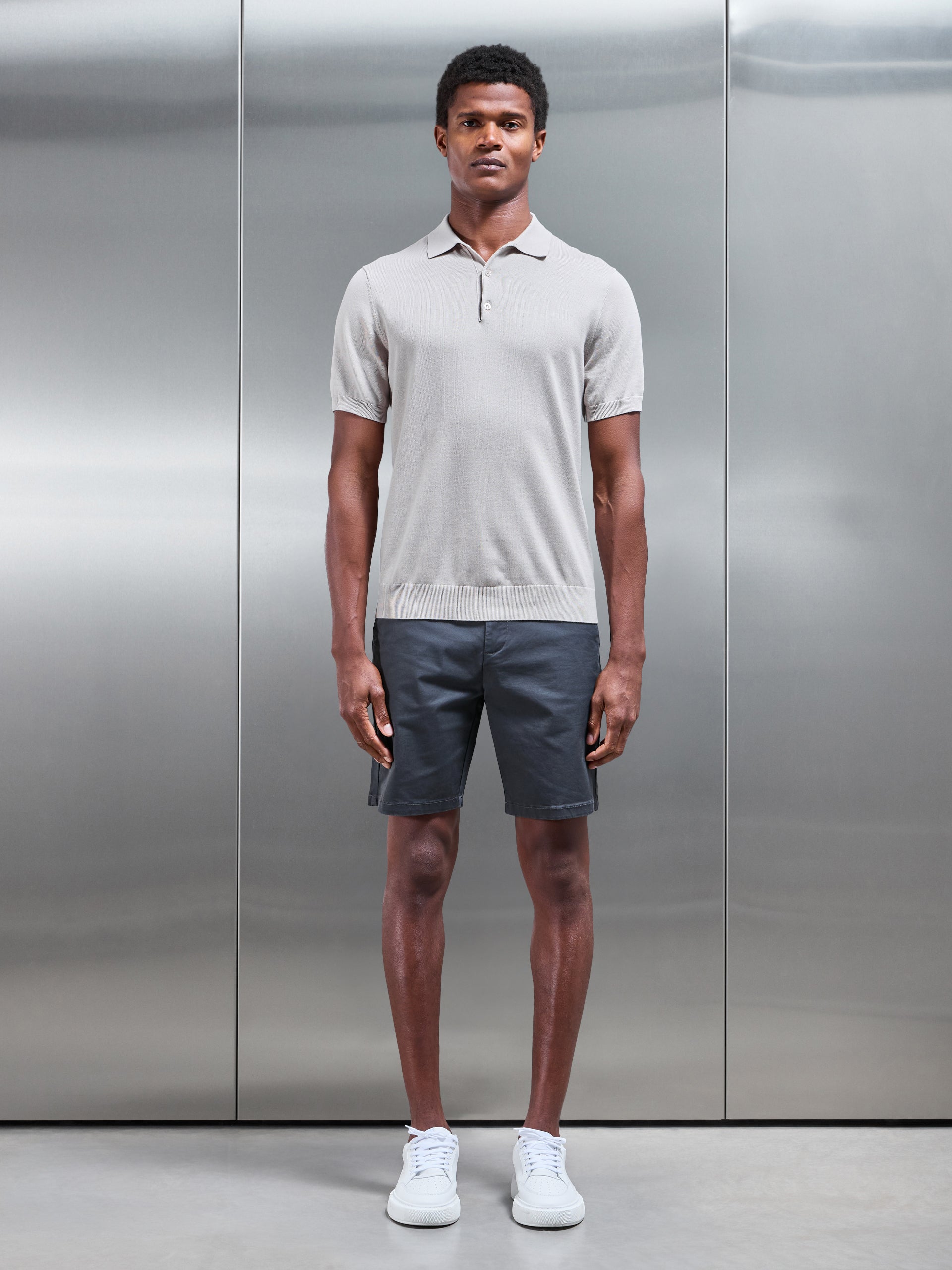 Tailored Chino Short in Grey
