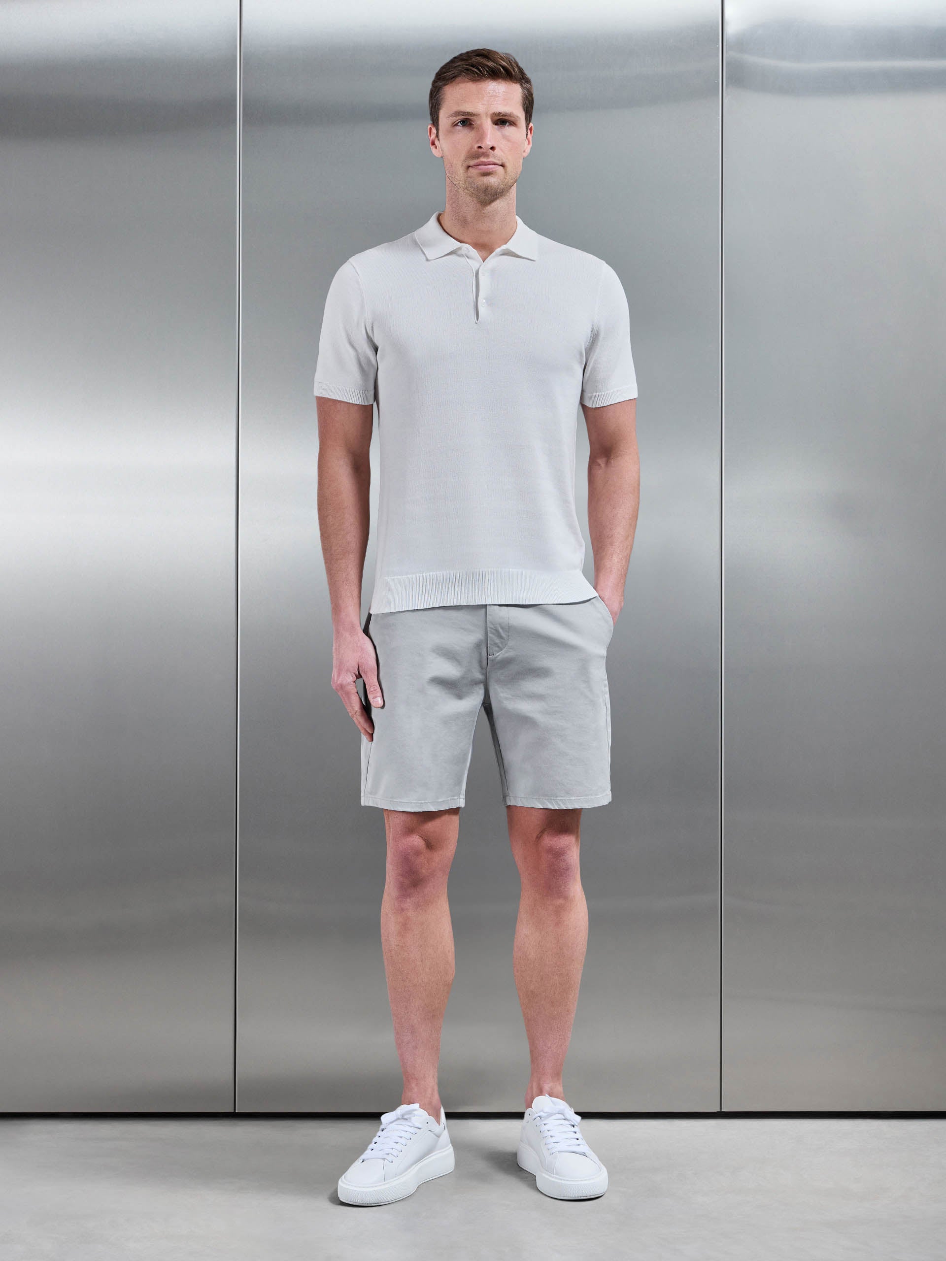 Tailored Chino Short in Mid Grey