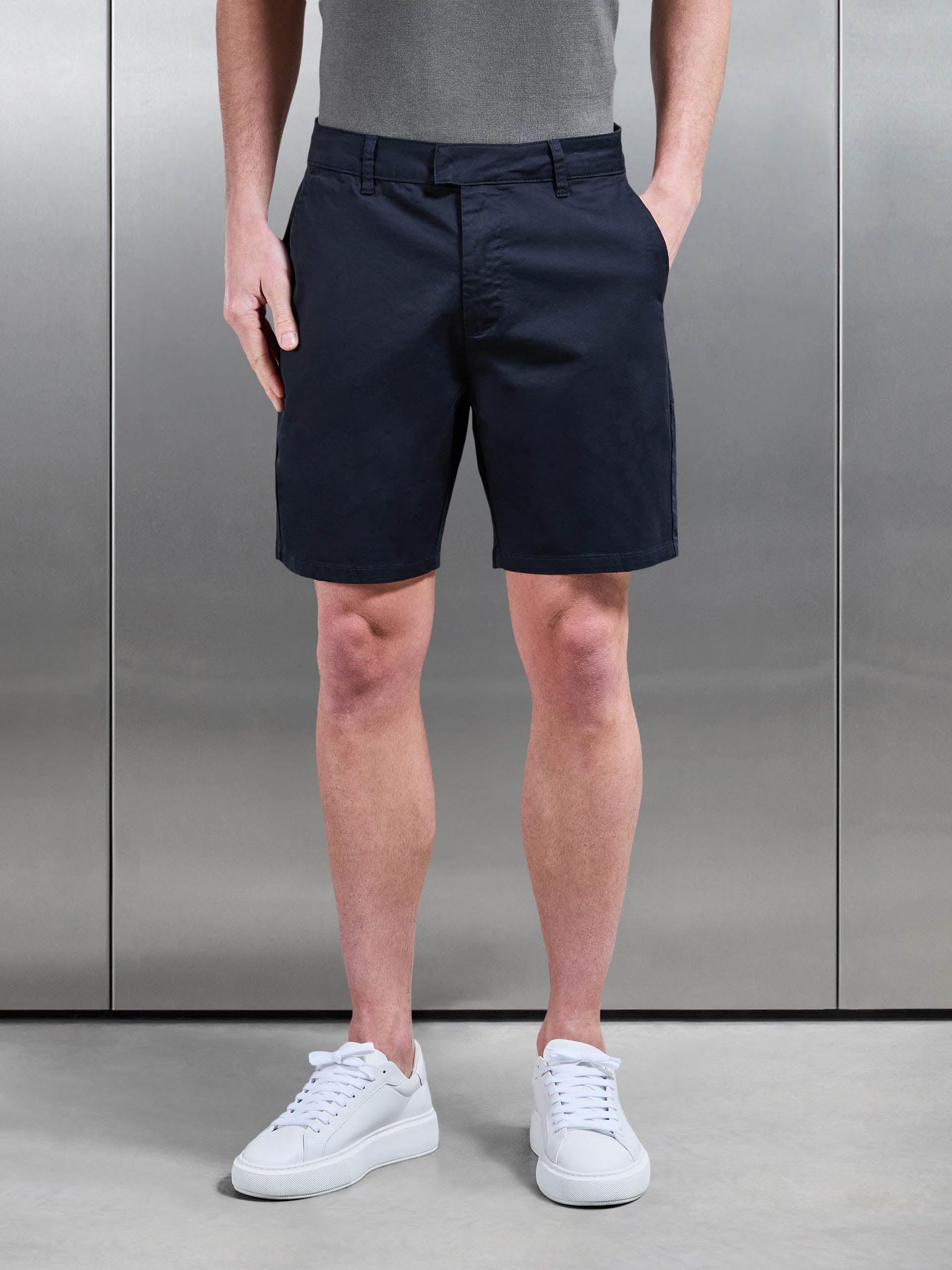 Tailored Chino Short in Navy