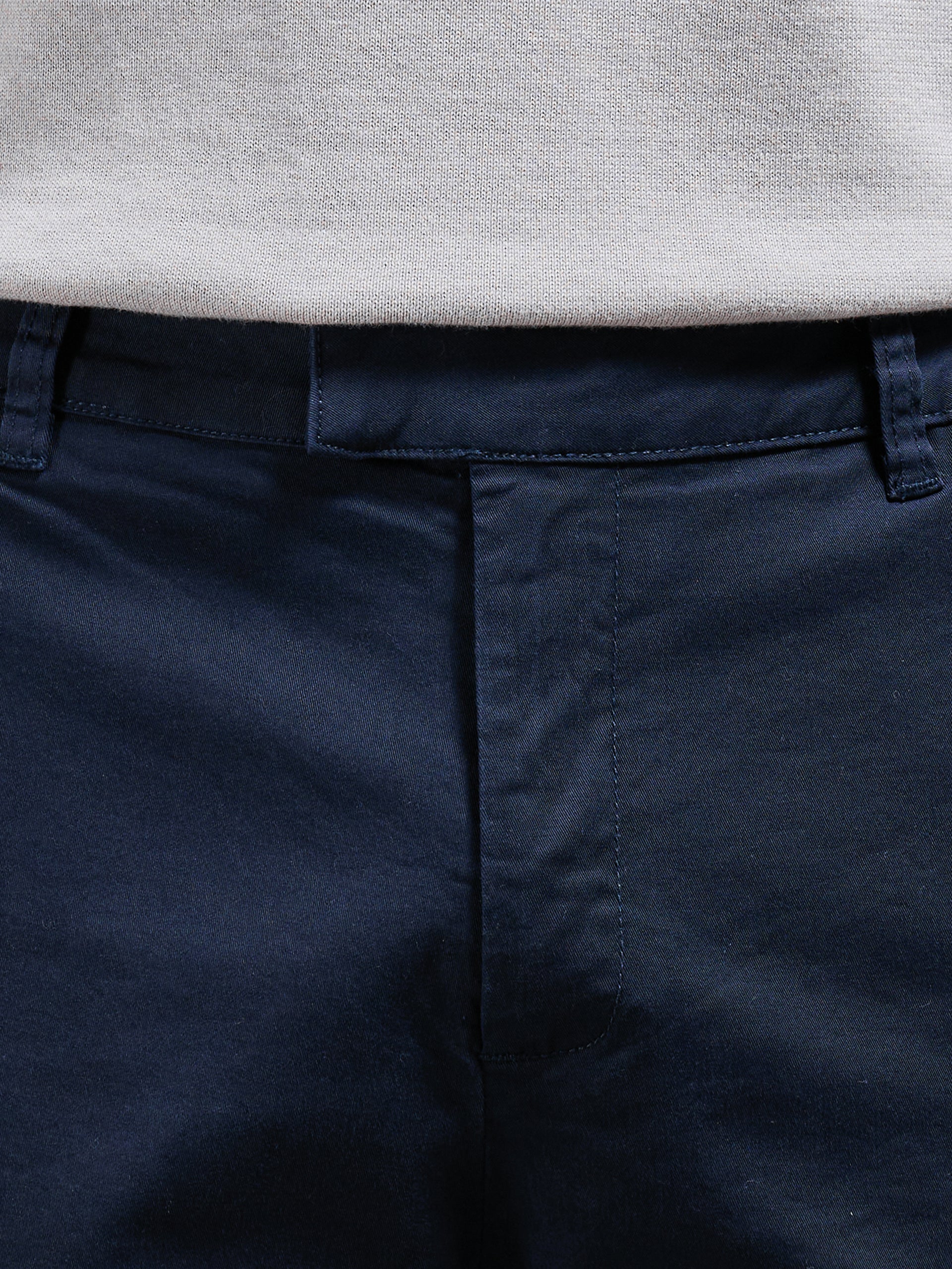 Tailored Chino Short in Navy