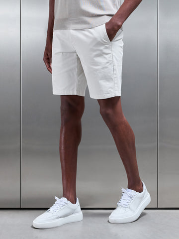 Tailored Chino Short in Off White