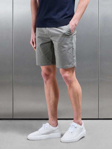 Tailored Chino Short in Olive