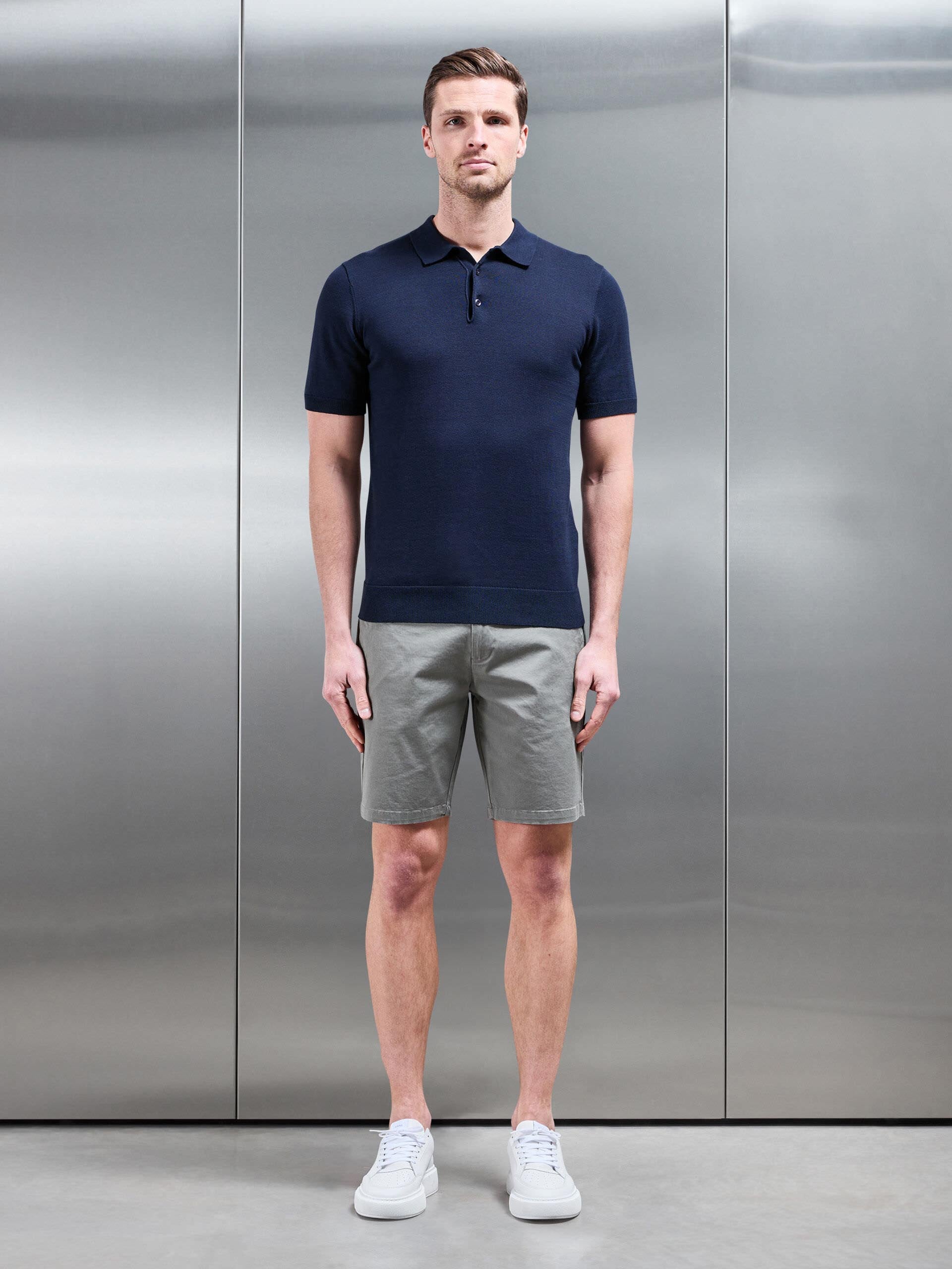 Tailored Chino Short in Olive
