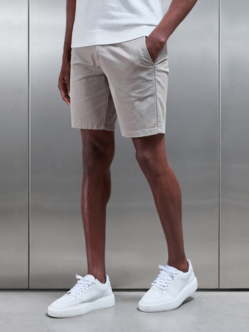 Tailored Chino Short in Taupe