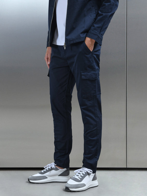Tailored Cotton Cargo Pant in Navy