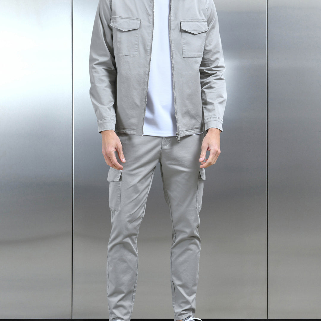 Tailored Cotton Cargo Pant in Stone