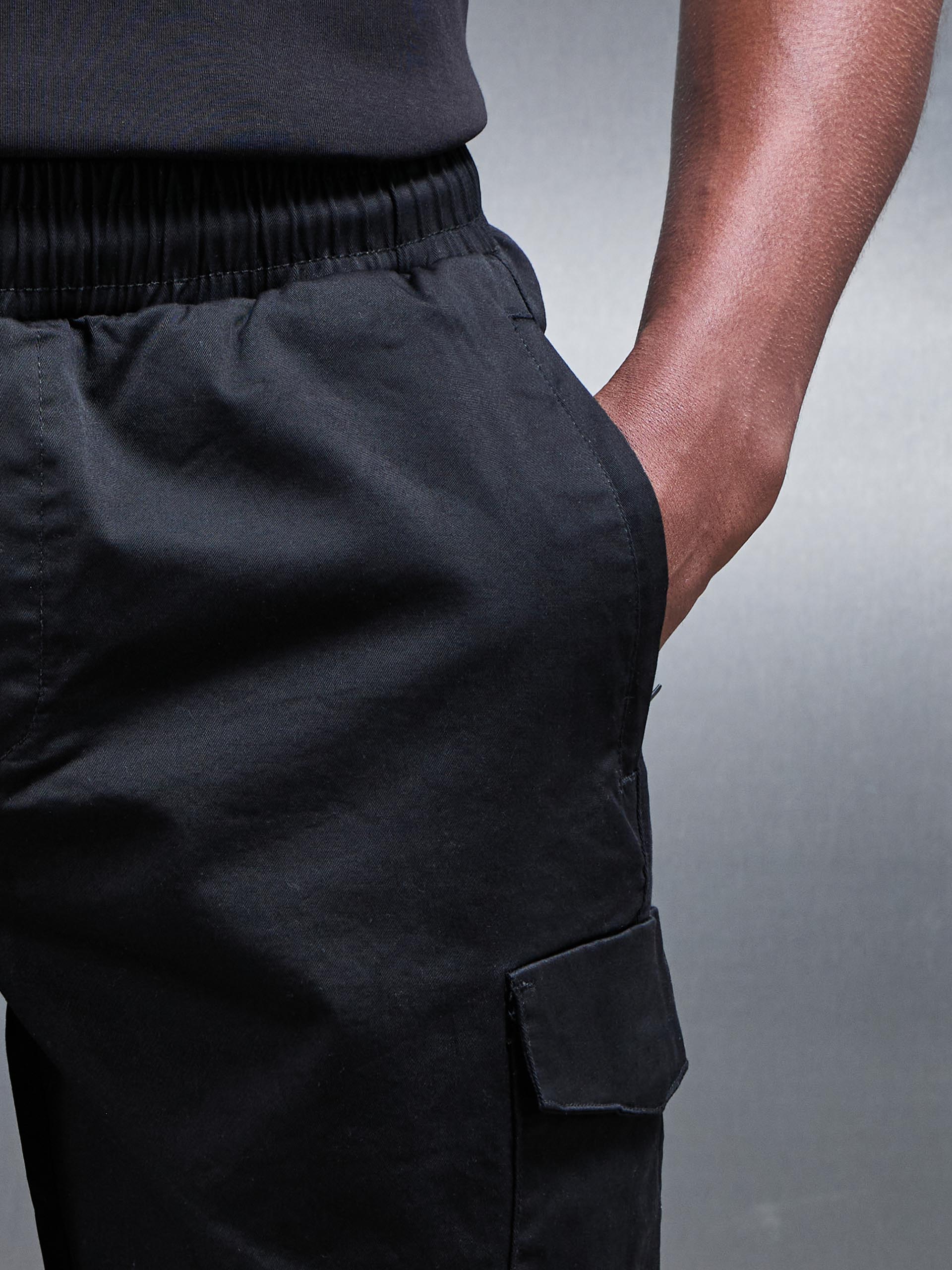 Tailored Drawstring Cargo Short in Black