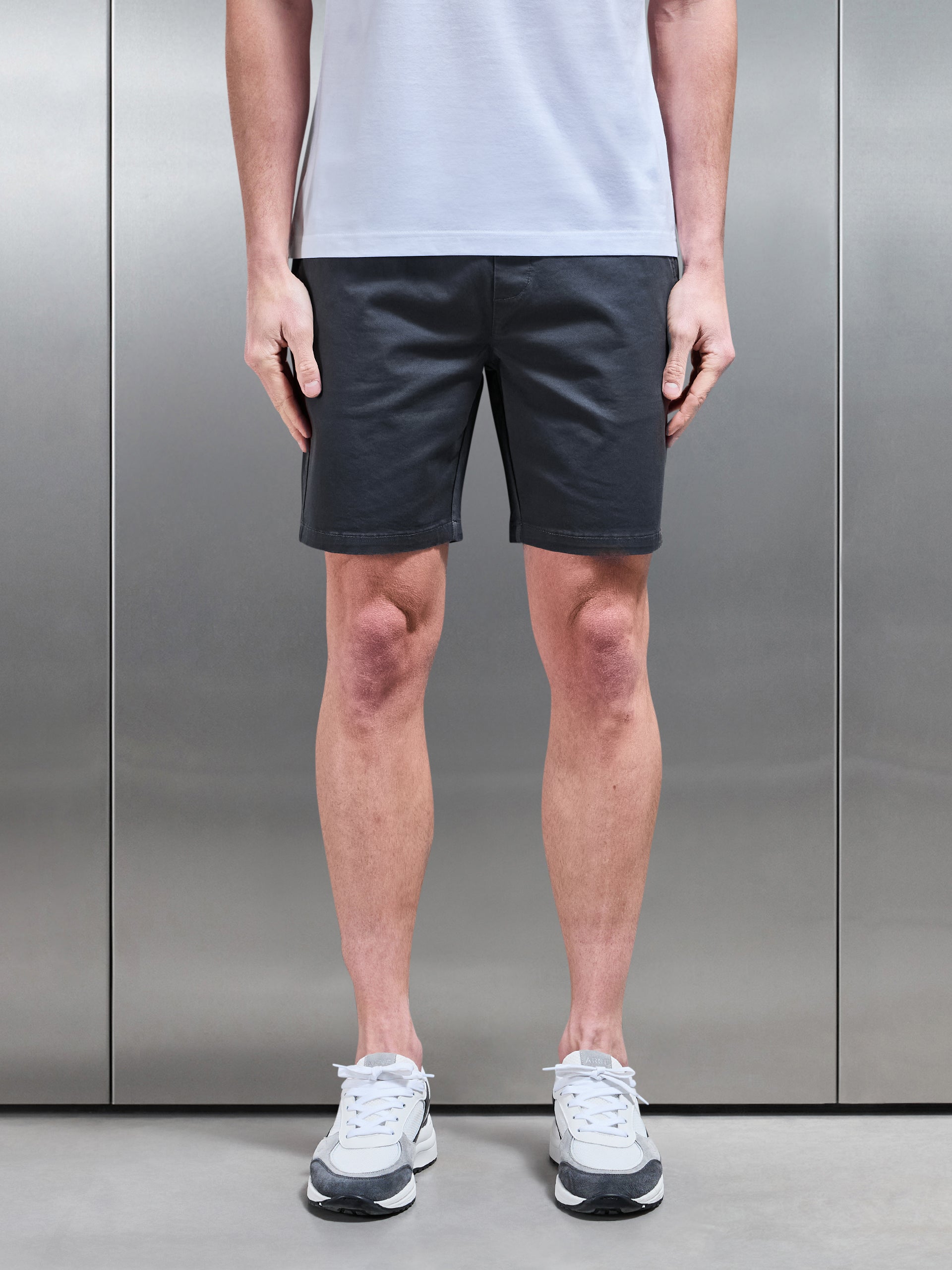 Tailored Chino Drawstring Short in Grey