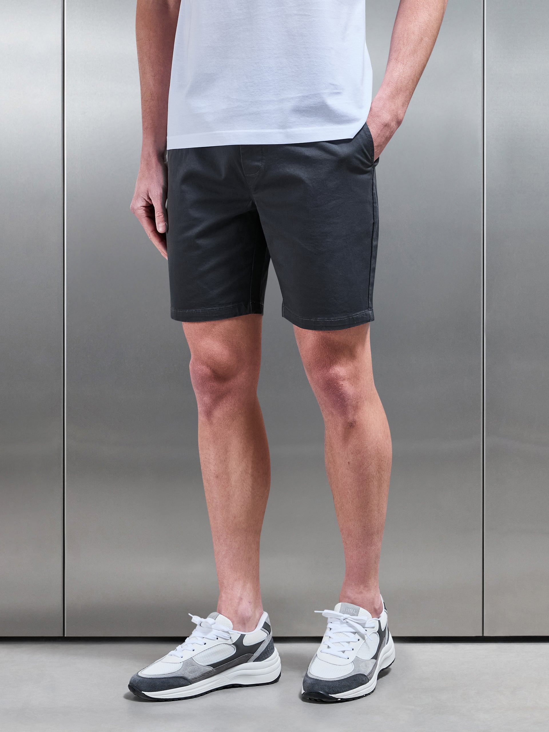 Tailored Chino Drawstring Short in Grey