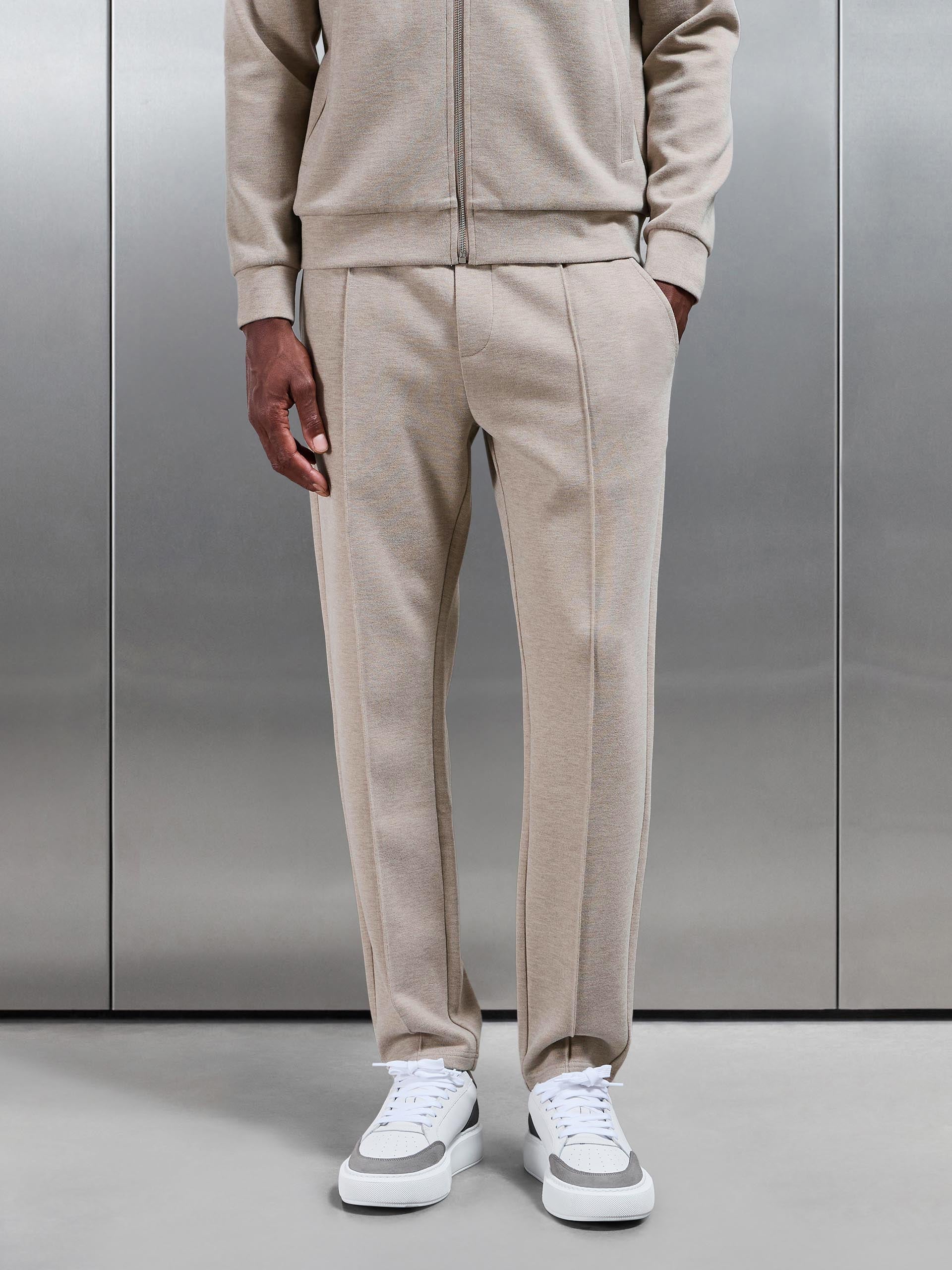 Tailored Knitted Jogger in Stone