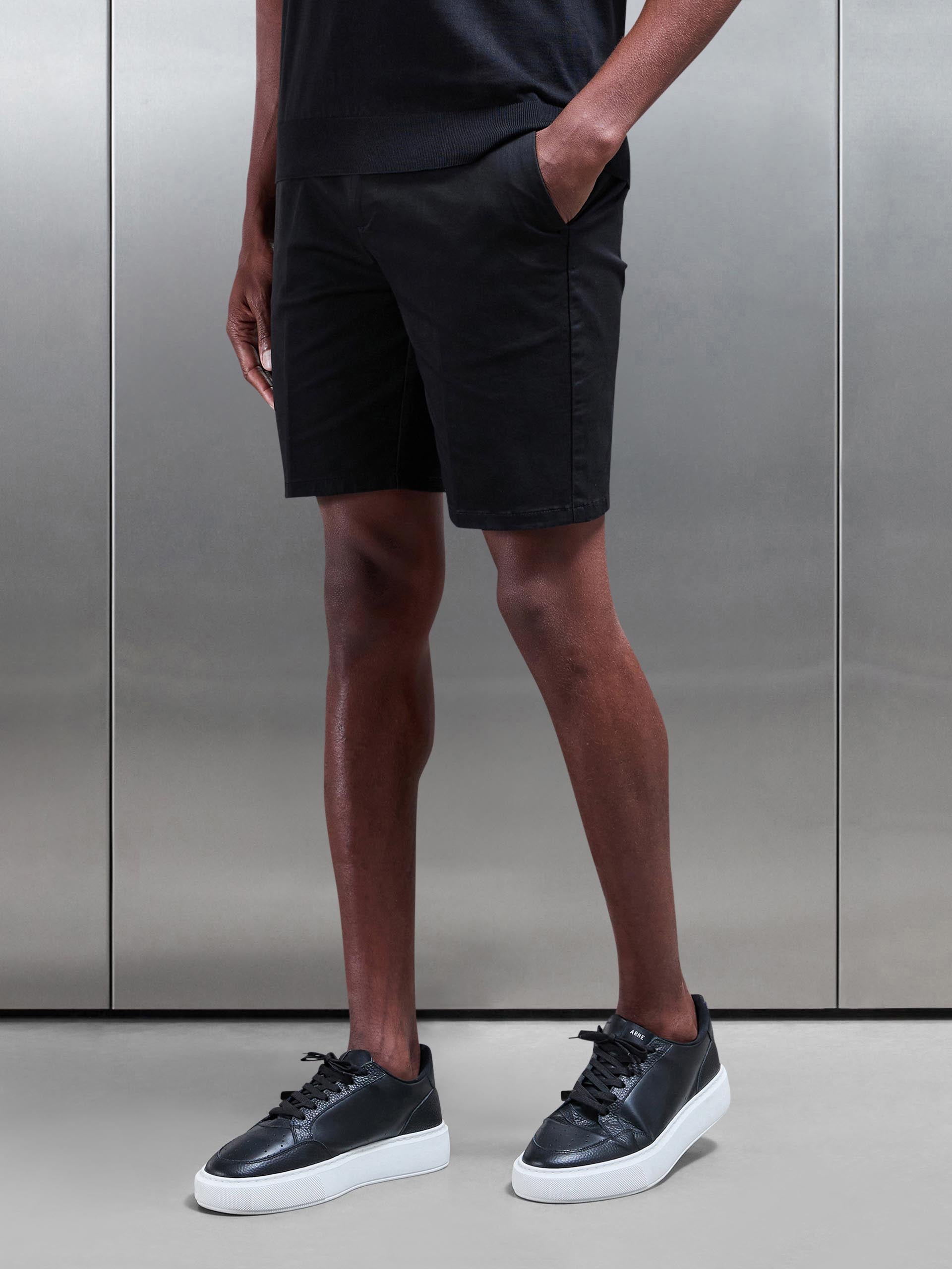 Tailored Side Adjuster Chino Short in Black