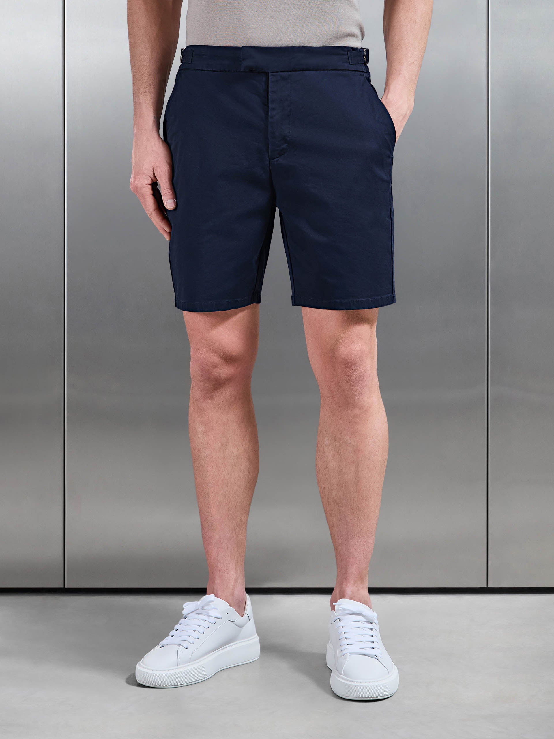 Tailored Side Adjuster Chino Short in Navy