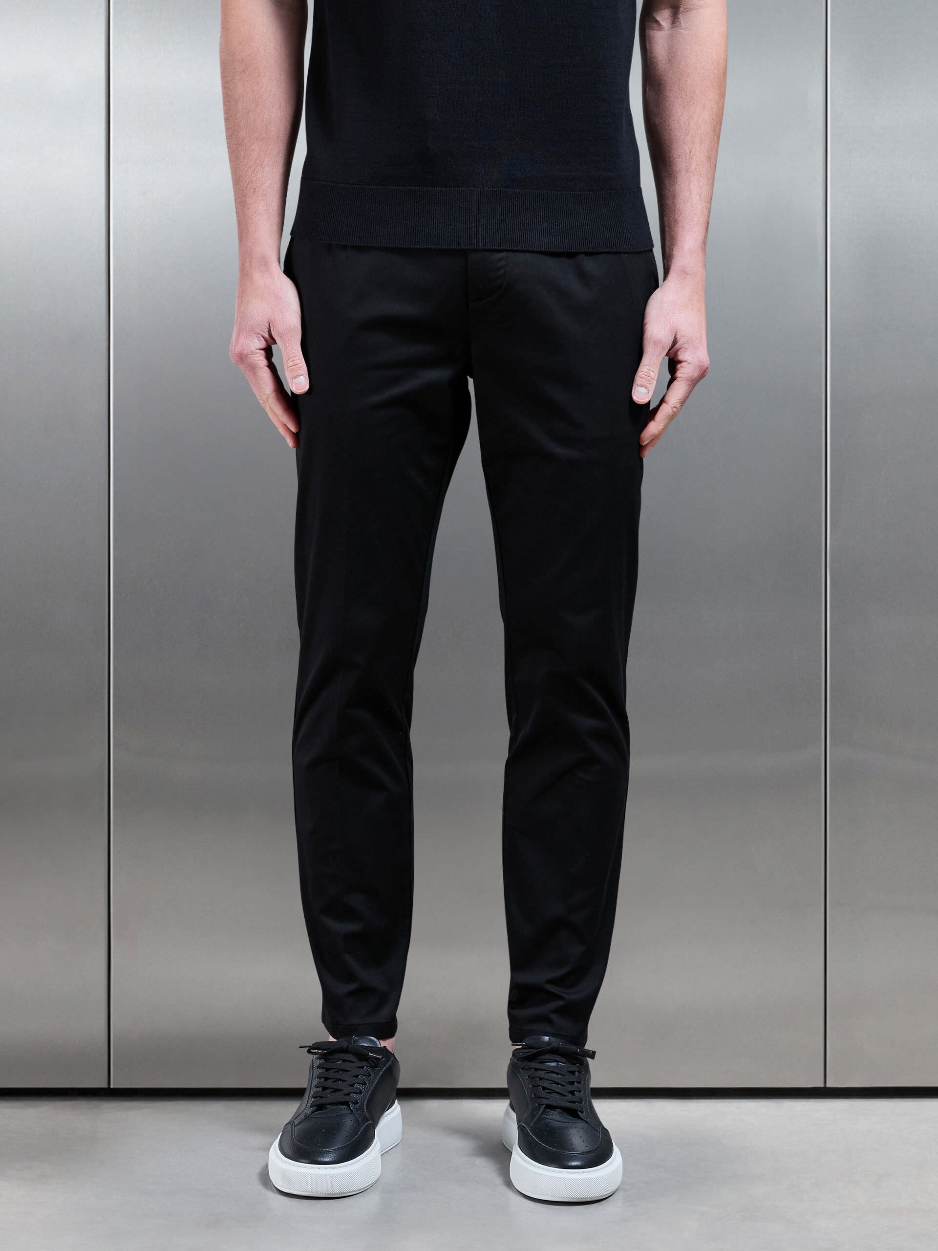 Tailored Side Adjuster Chino Trouser in Black