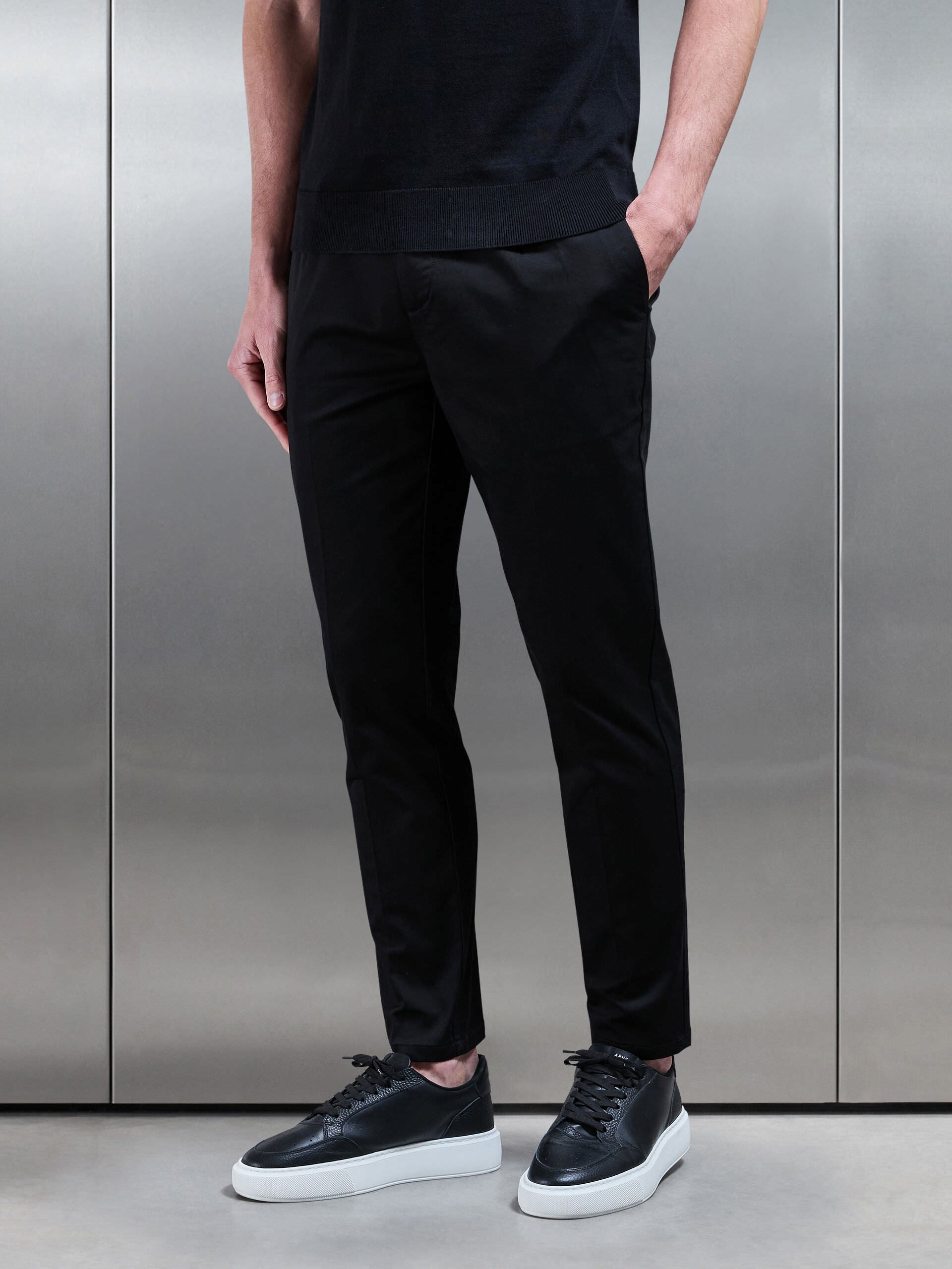 Tailored Side Adjuster Chino Trouser in Black