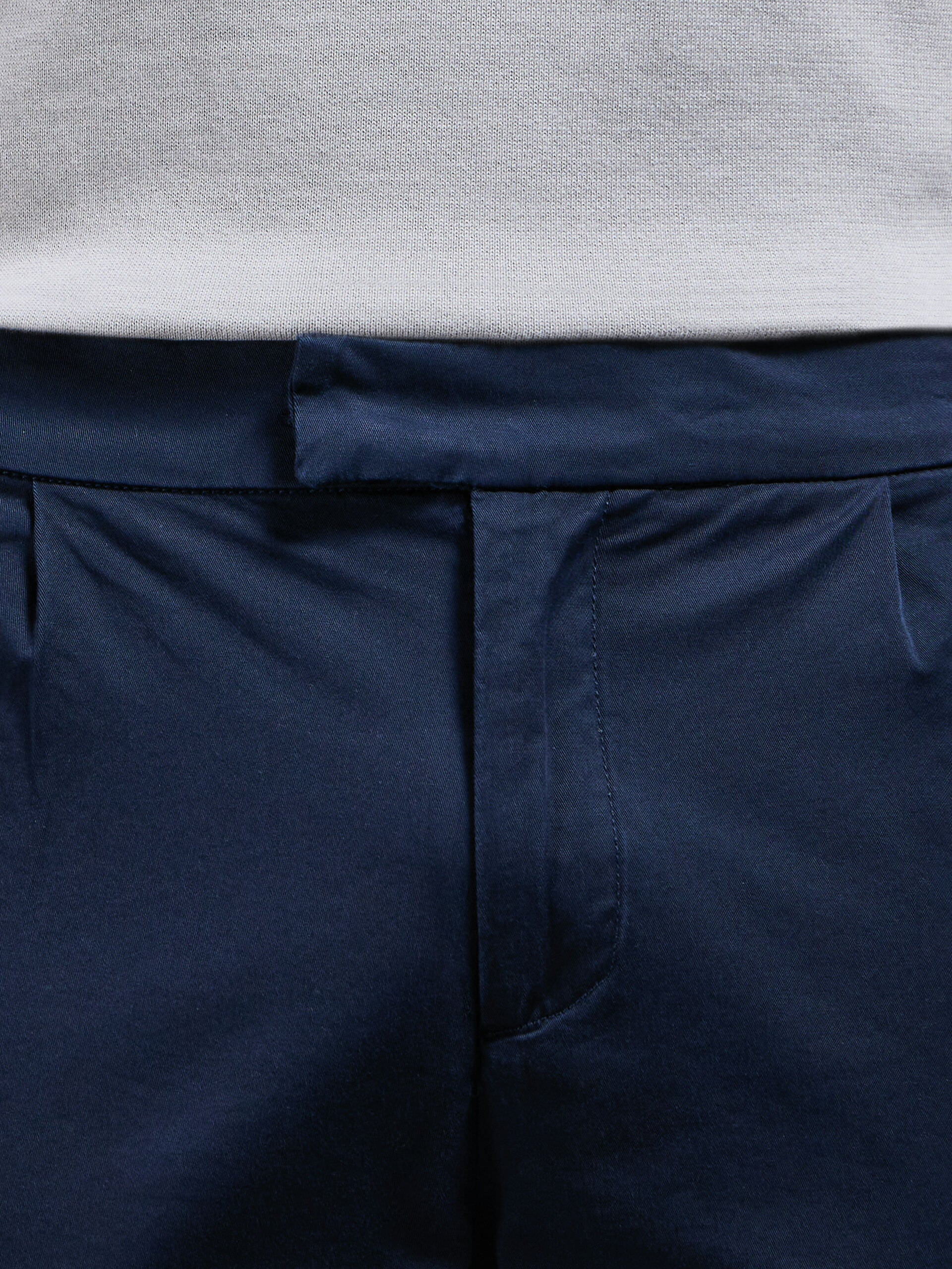 Tailored Side Adjuster Chino Trouser in Navy