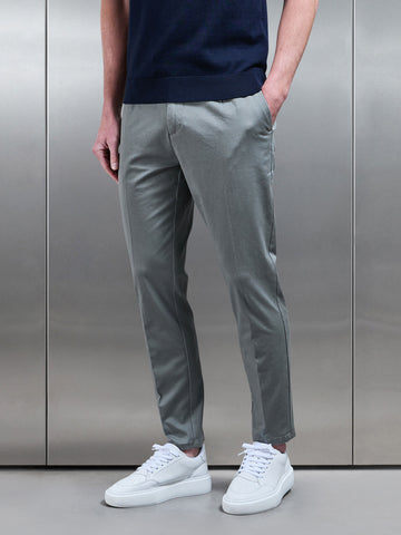 Tailored Side Adjuster Chino Trouser in Olive