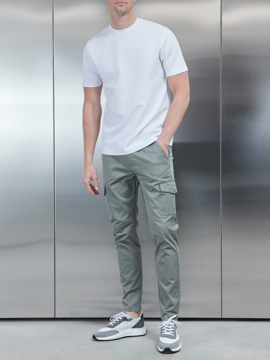 Tailored Cotton Cargo Pant in Olive ARNE