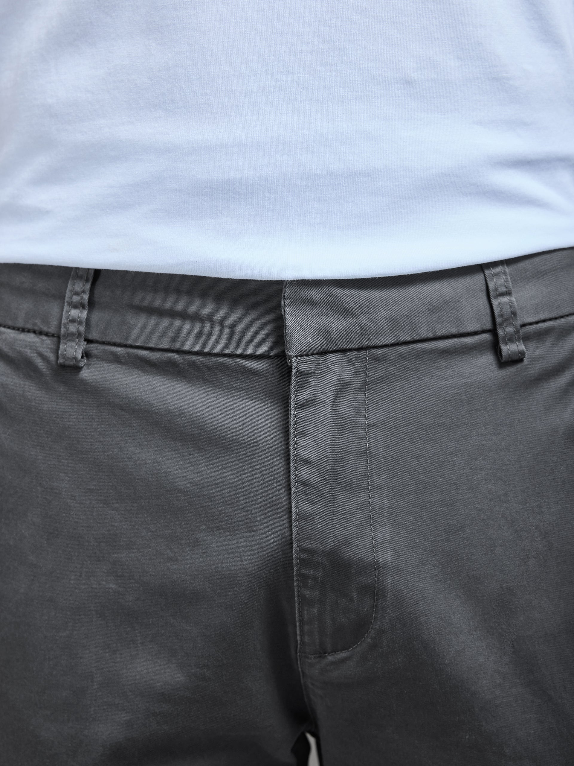 Tailored Cotton Cargo Pant in Grey