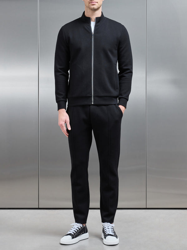 Tailored Knitted Jogger in Black