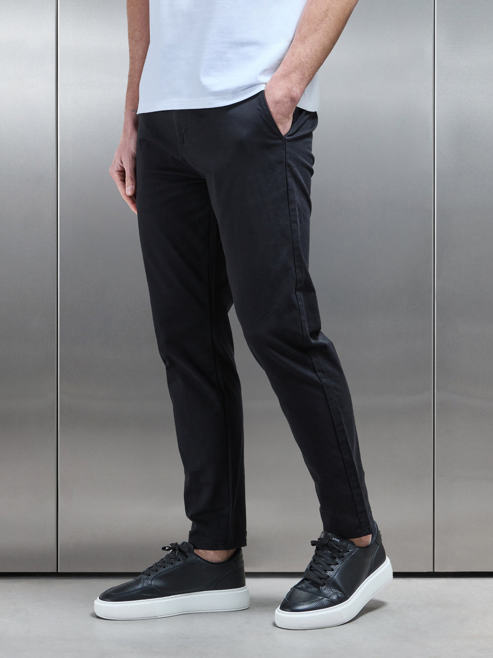 Essential Tailored Chino Trouser in Black